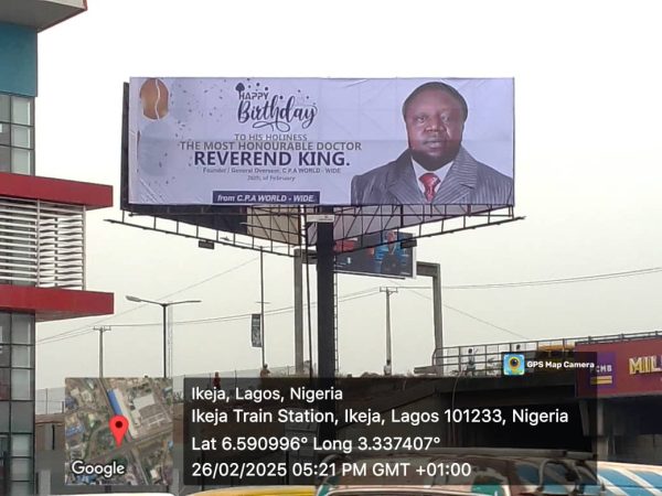 Unipole Billboard (BIRTHDAY)