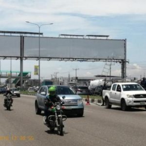 Lamppoles 3rd-4th Roundabout Lekki, Lagos
