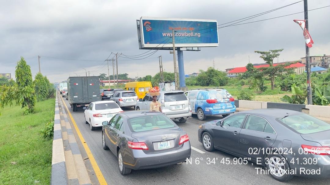 Unipole Billboard Beside Oando Gas Station, Alapere, Lagos 1 Unipole Billboard Beside Oando Gas Station, Alapere, Lagos
