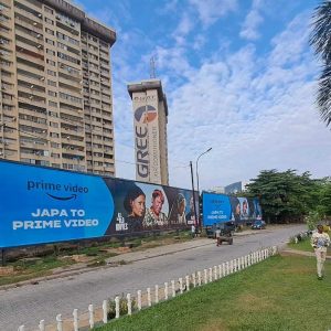 Wallmount Billboard At Eko Court FTF/FTT Ozumba Mbadiwe, Akin Adeshola and Falomo Bridge, Lagos