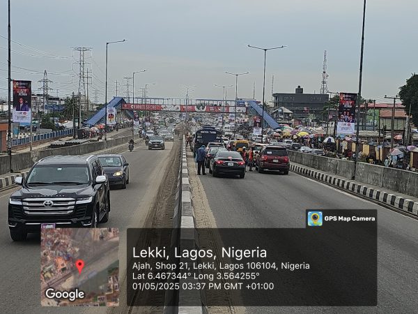 Lamppoles Ajah Pedestrain Bridge, Lagos