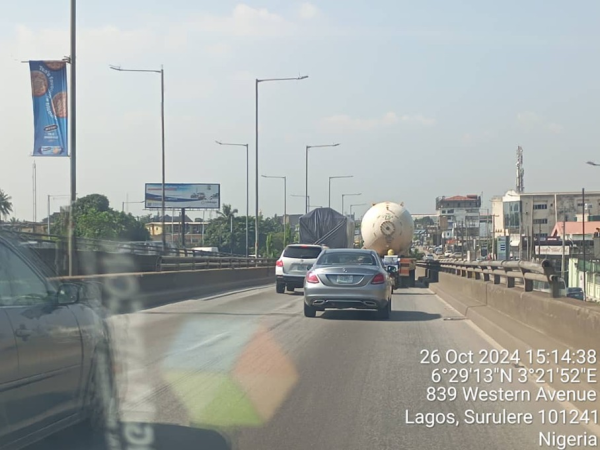 Lamppoles Eko Bridge Towards Iporin (median poles), Lagos